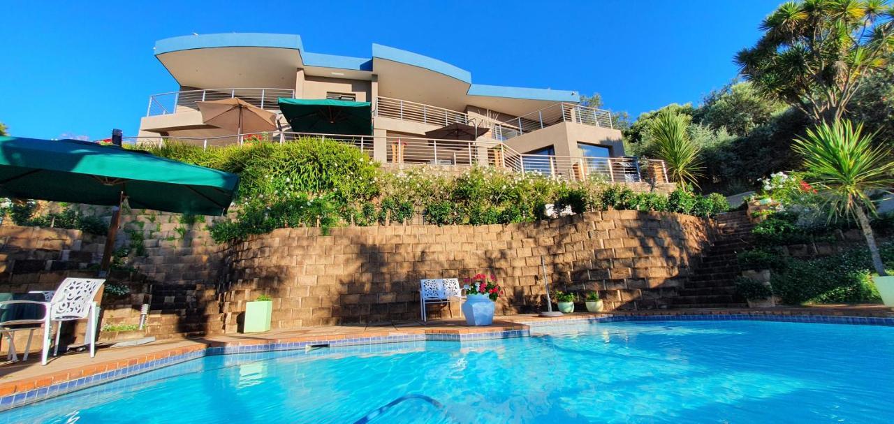 Over The Moon Guesthouse Йоханесбург Екстериор снимка