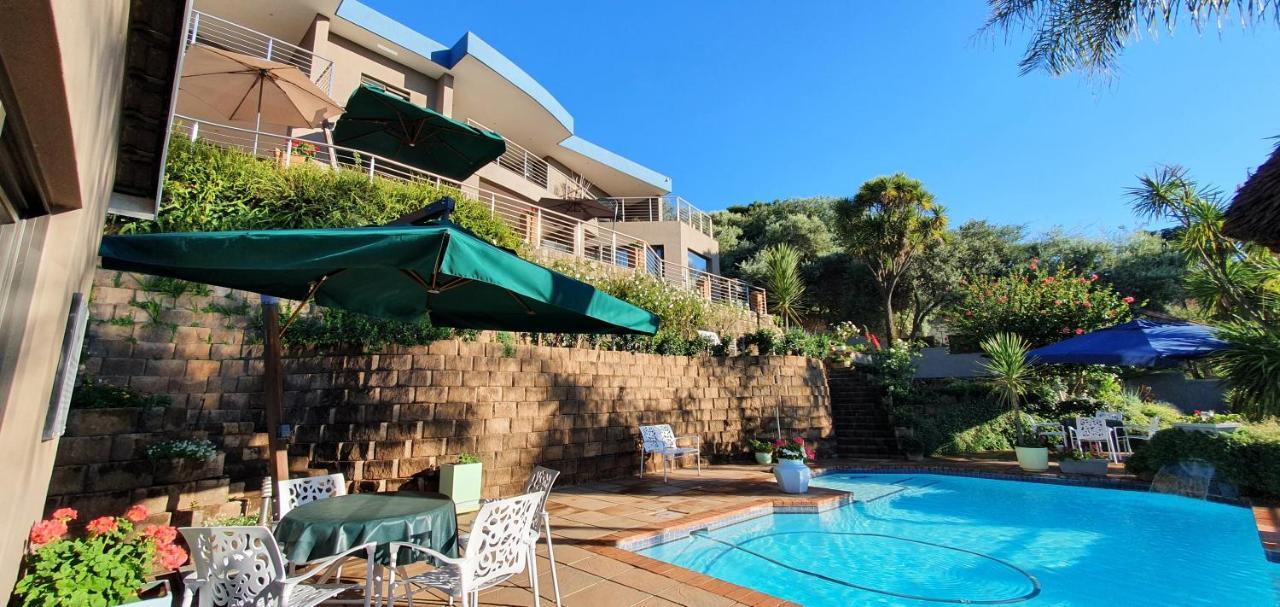 Over The Moon Guesthouse Йоханесбург Екстериор снимка